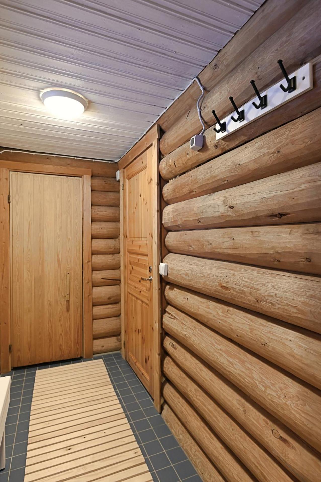 Classic Log Cabin Ski-In Ski-Out 列维 客房 照片
